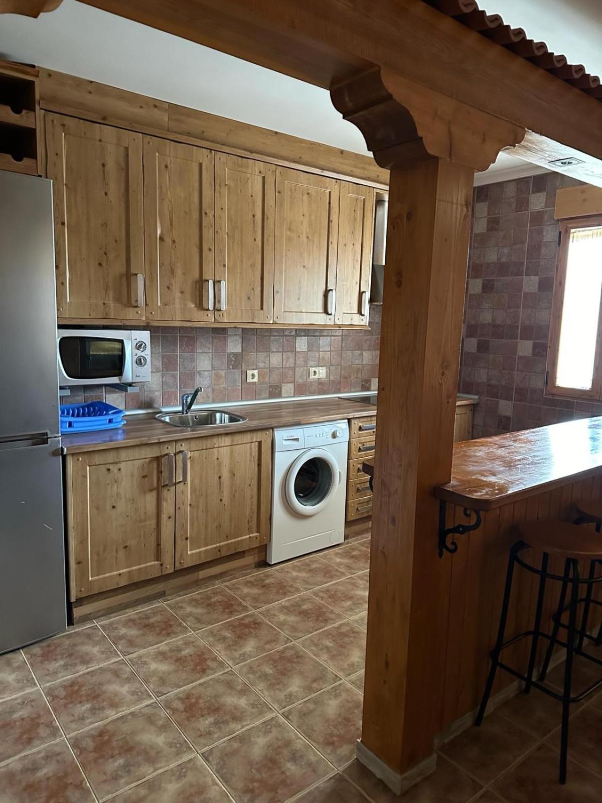 Casas Rurales Cerro Lobo Yeste Eksteriør bilde