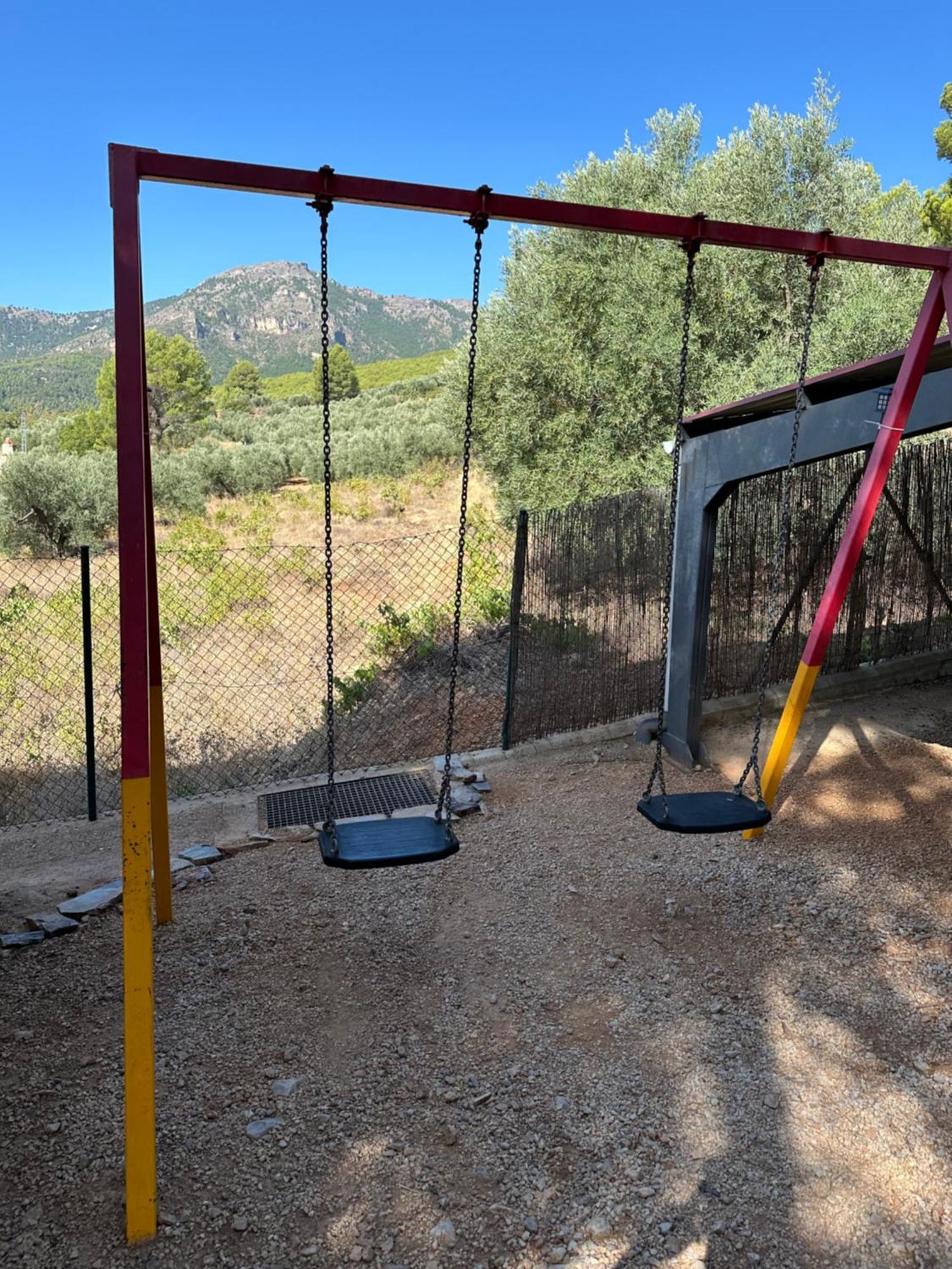 Casas Rurales Cerro Lobo Yeste Eksteriør bilde